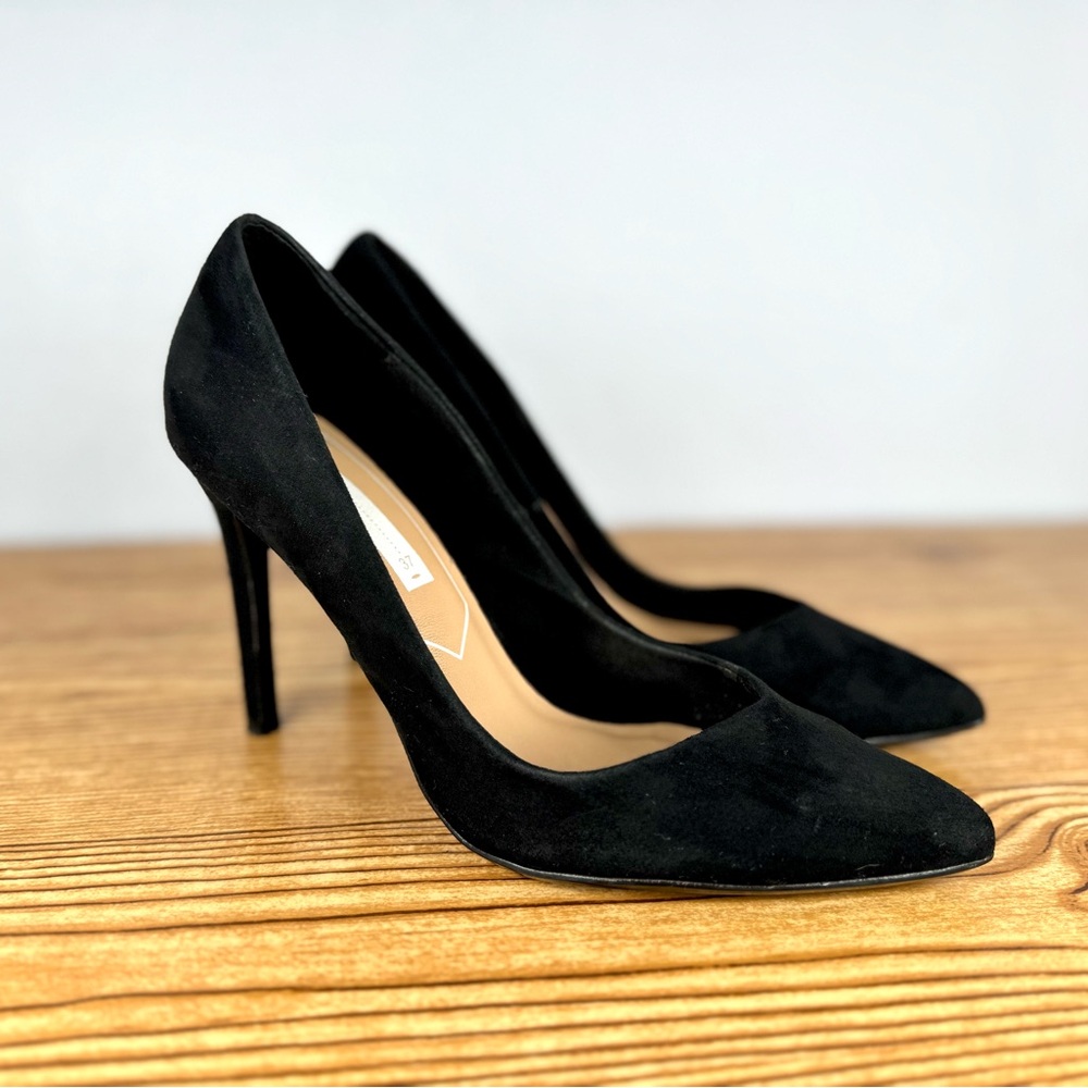 Women’s Black Faux Suede Classic Pumps Pointed Toe Bershka Heels Sz 6.5